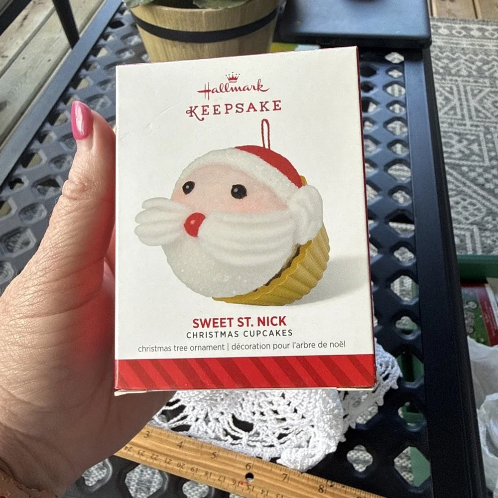 Hallmark sweet st